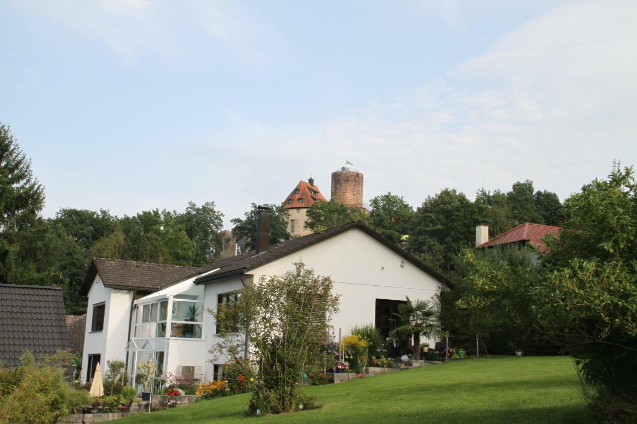 Apartment Mit Burgblick Im Gruenen, Familie Held Burgthann Экстерьер фото